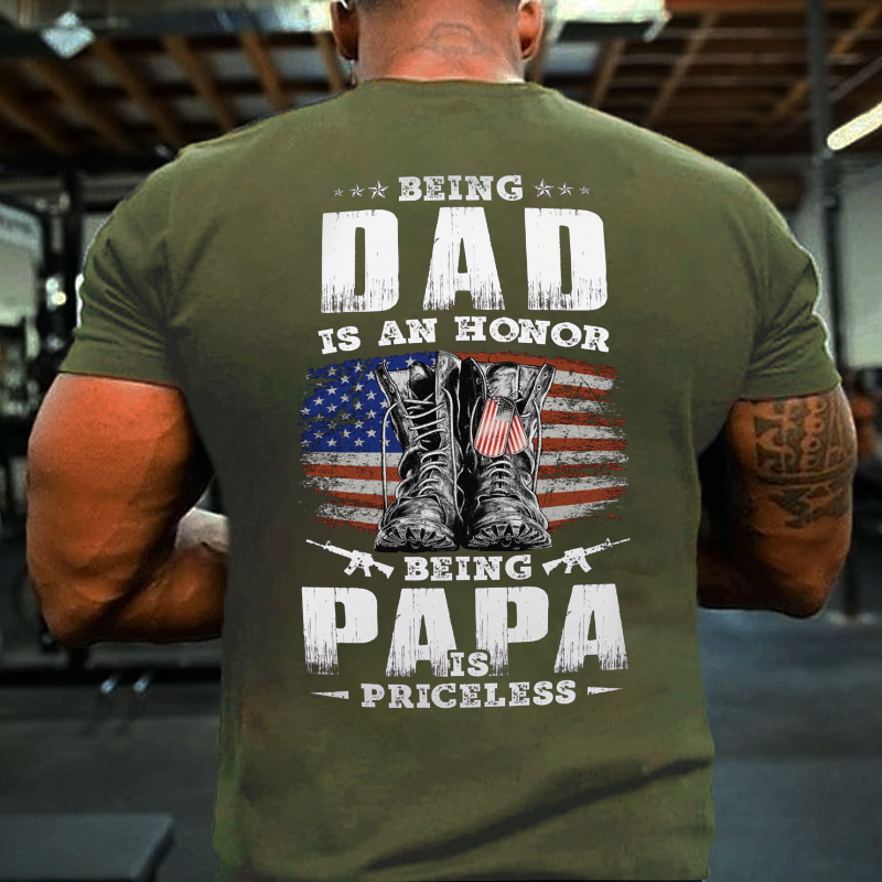 Being Dad Is An Honor Being Papa Is Priceless USA Flag Print T-shirt