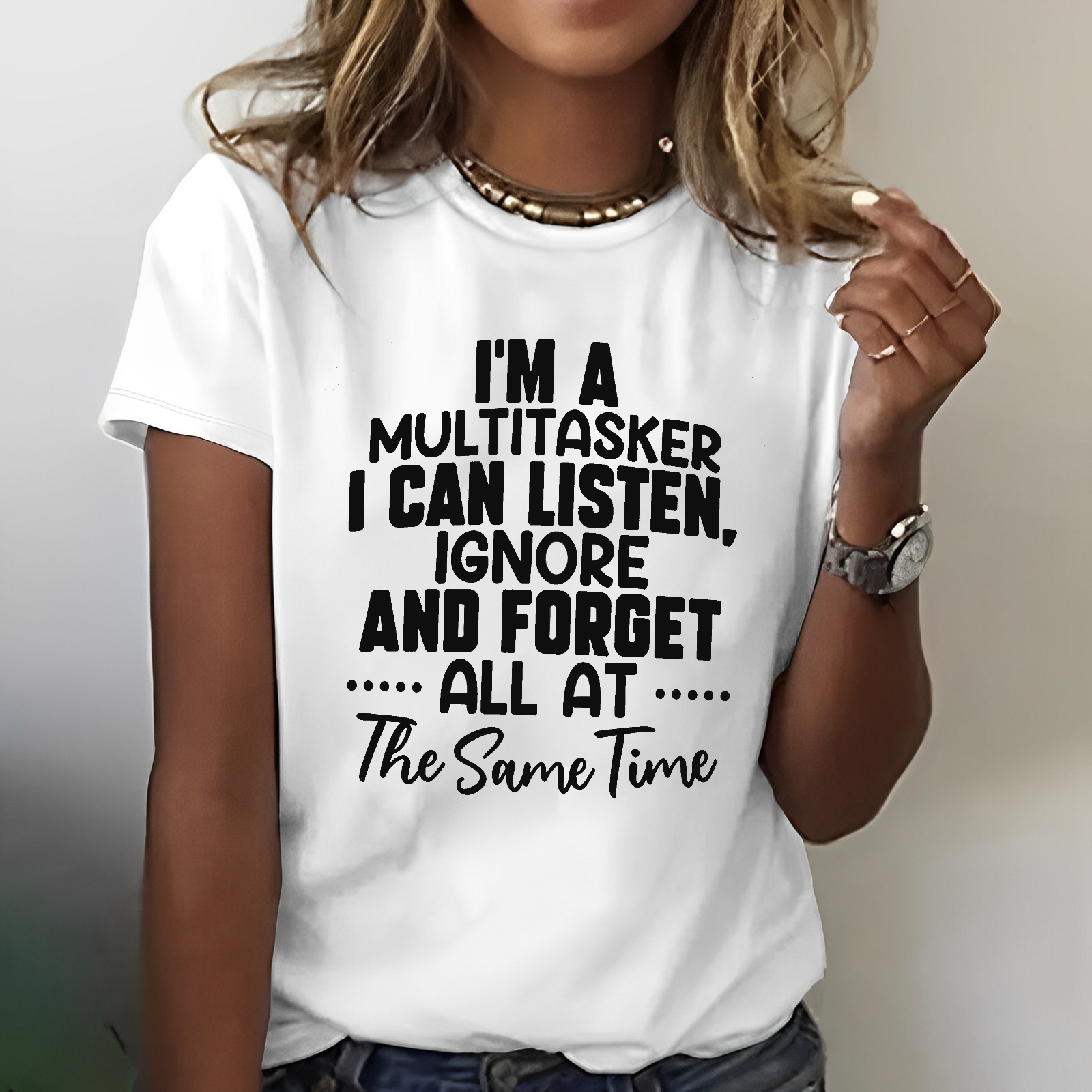 I'M A Multitasker Funny Women T-shirt
