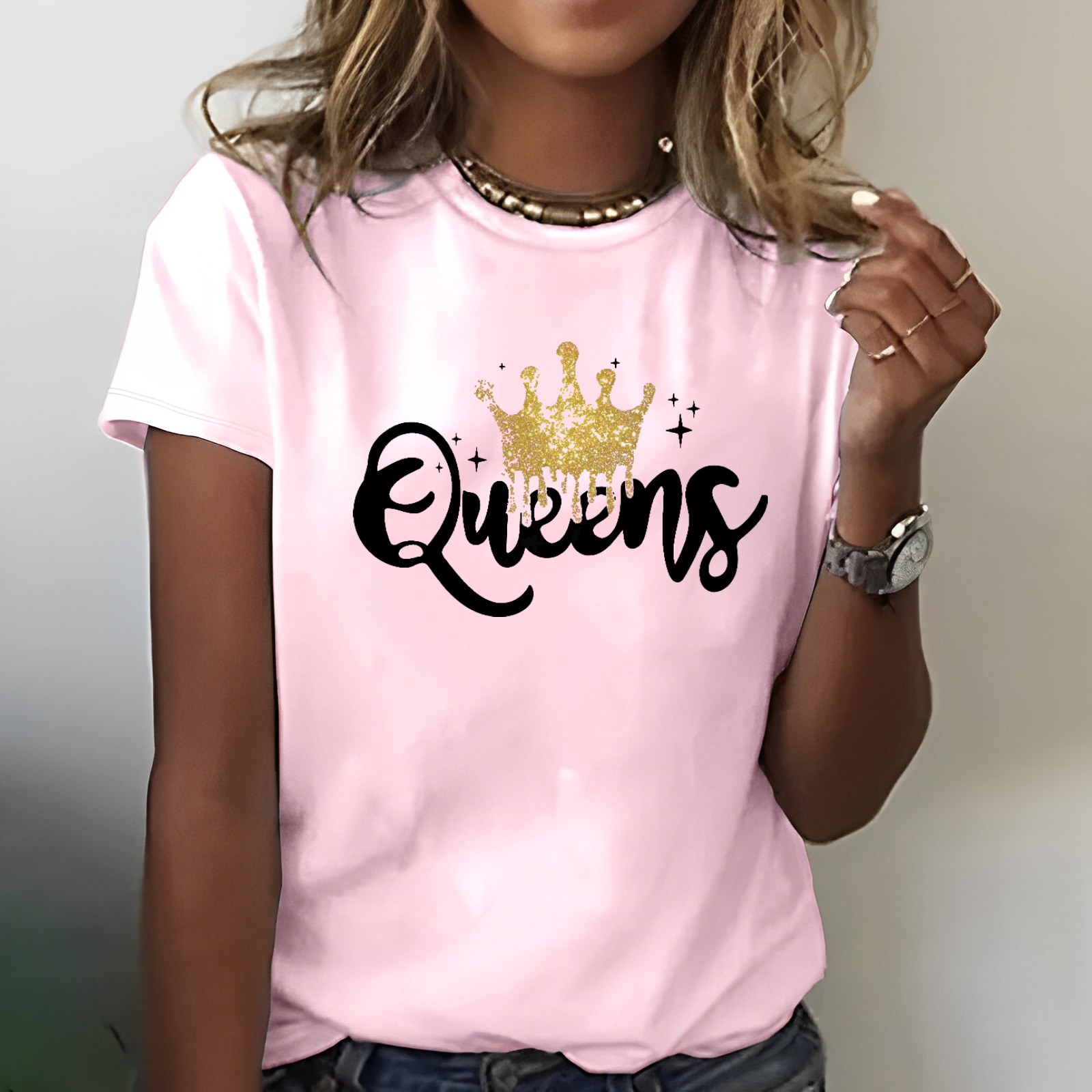 Queens Women T-shirt