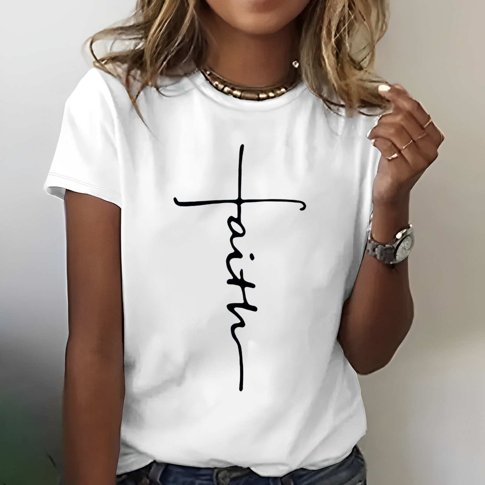 Faith Women's Graphic T-shirt
