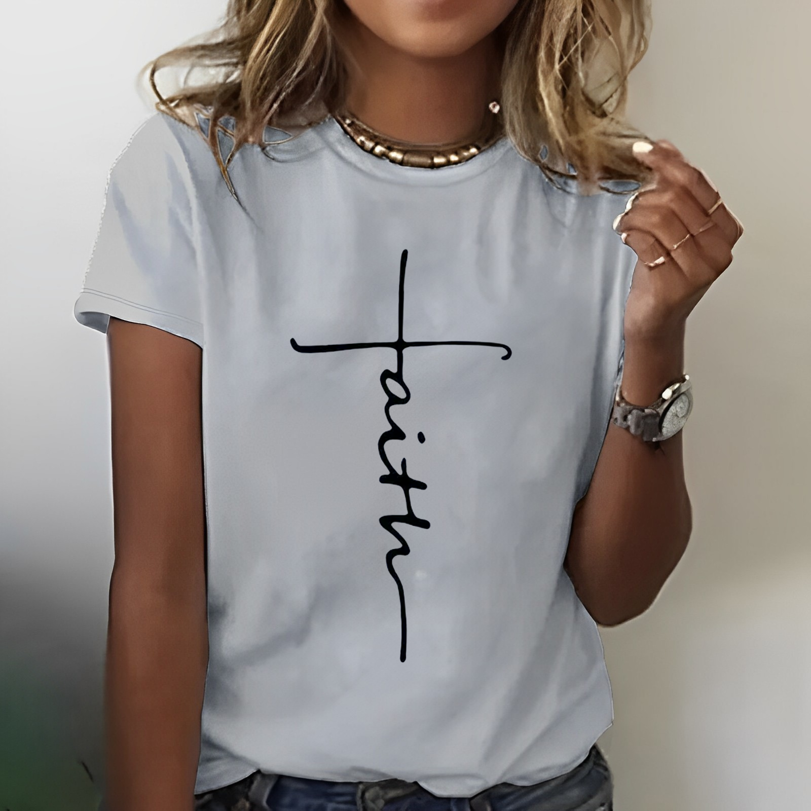 Faith Women's Graphic T-shirt