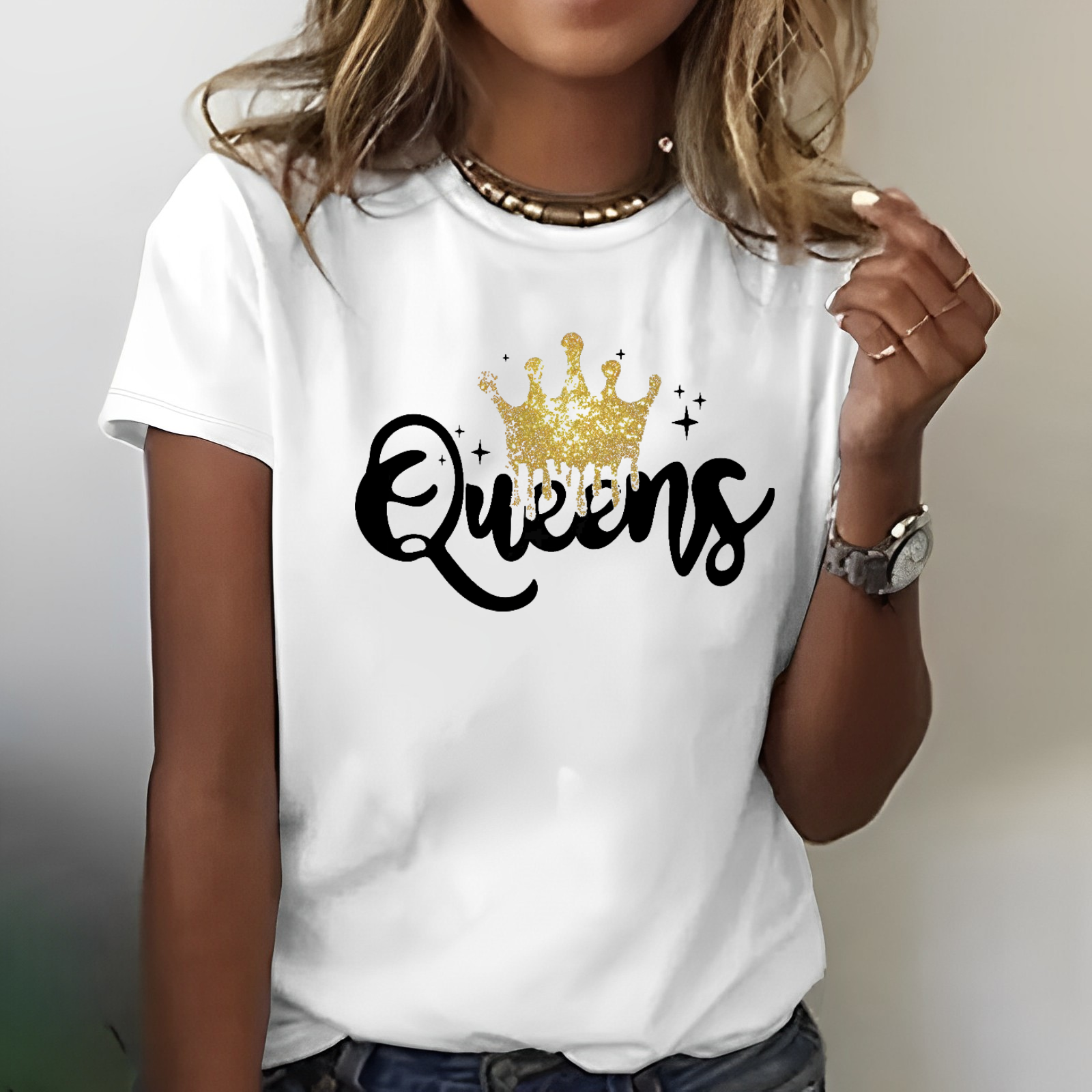 Queens Women T-shirt