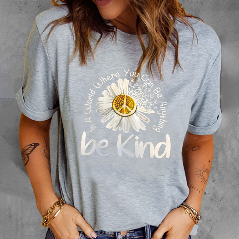 Be Kind Daisy Print Short Sleeve T-shirt