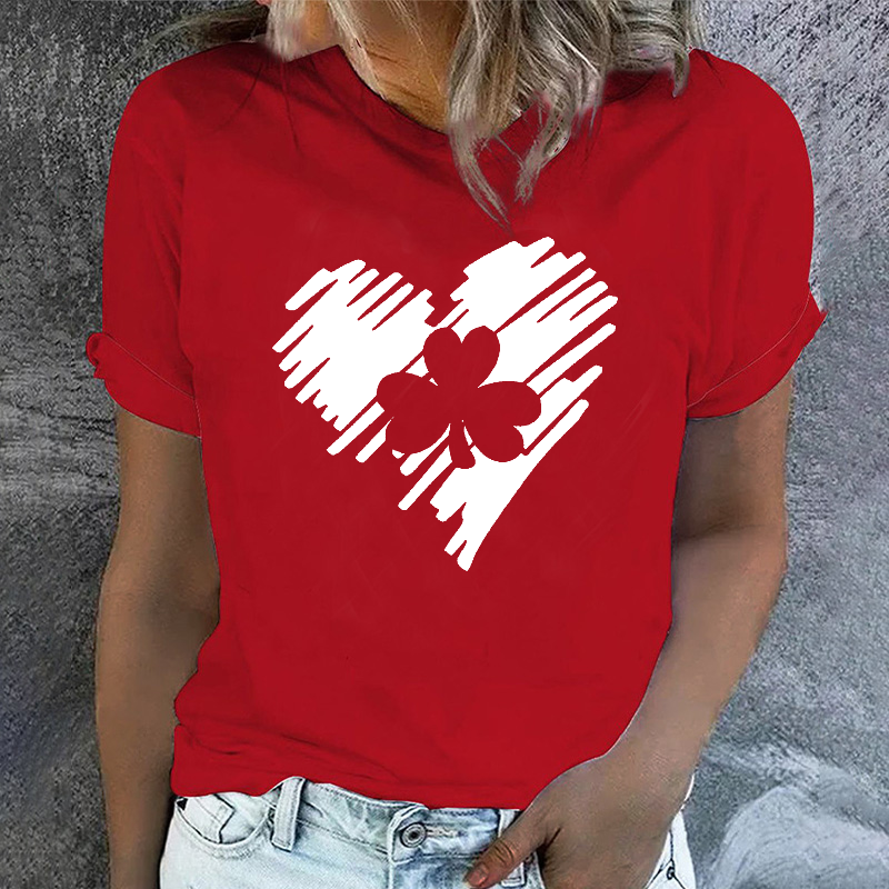 St. Patrick's Day Hand Drawn Heart Shamrock Print Women T-shirt